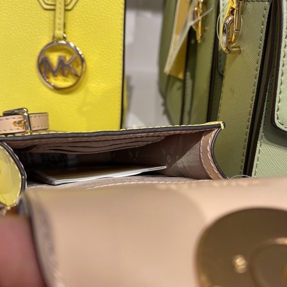 Michael Kors Carmen Small Color-Block Faux Leather Phone Crossbody Bag Sunshn - Picture 9 of 16